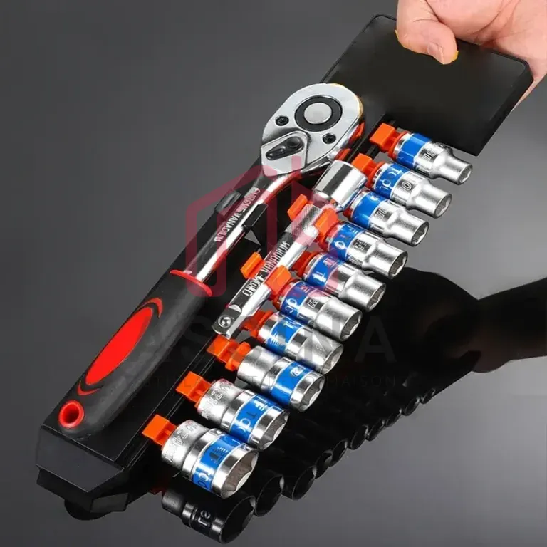 Clé à Cliquet et Jeu de 10 Douilles 12 Genk