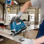 Scie sauteuse filaire fiable 650W GST 90 BE Professional Bosch